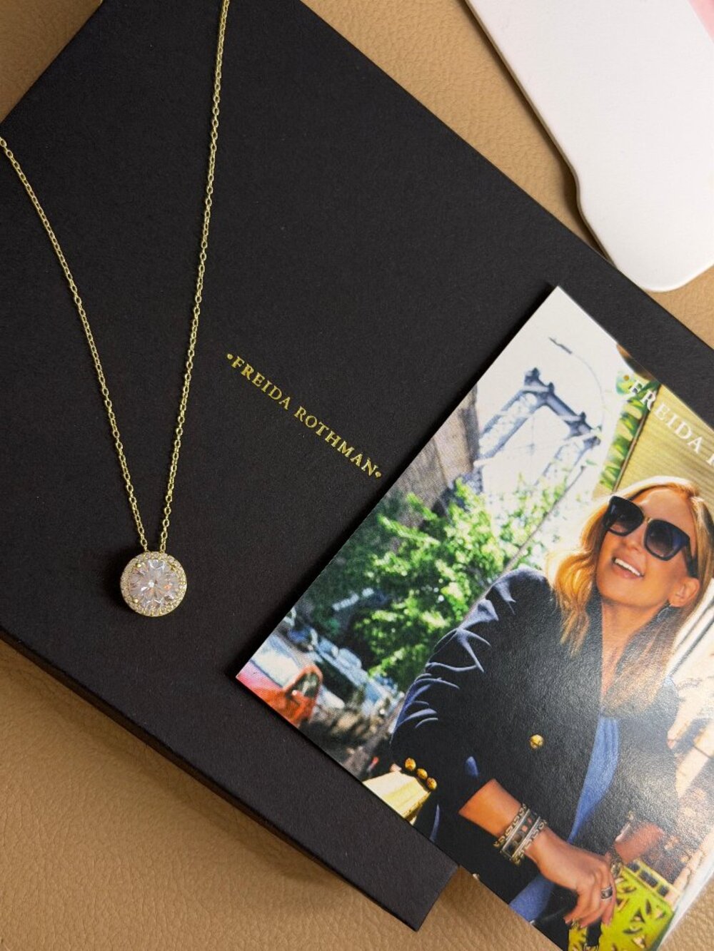 FREIDA ROTHMAN - Gold Radiance Pendant Necklace